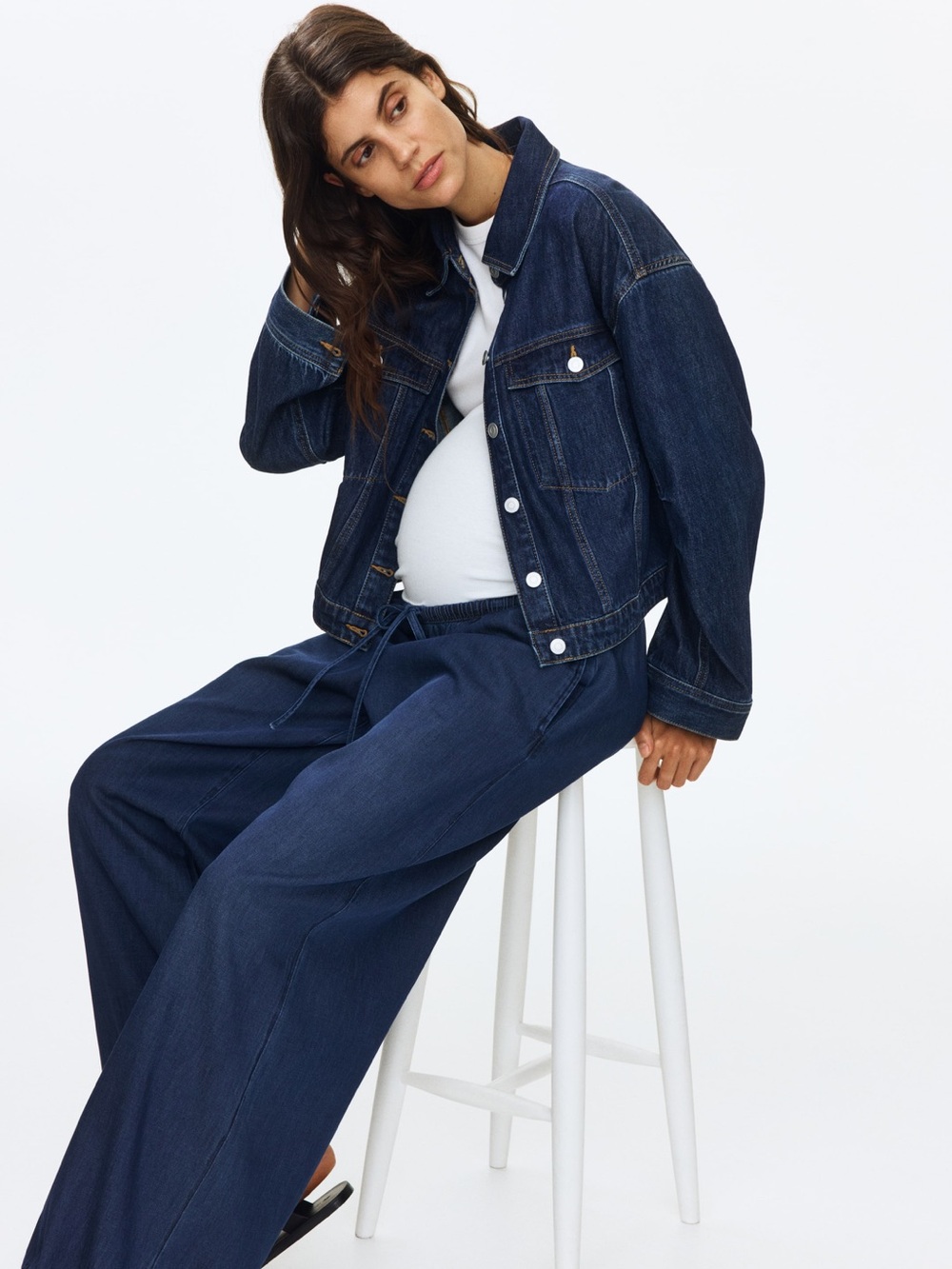 NWT: H&M MAMA BALLOON-LEG DENIM PANTS - US S